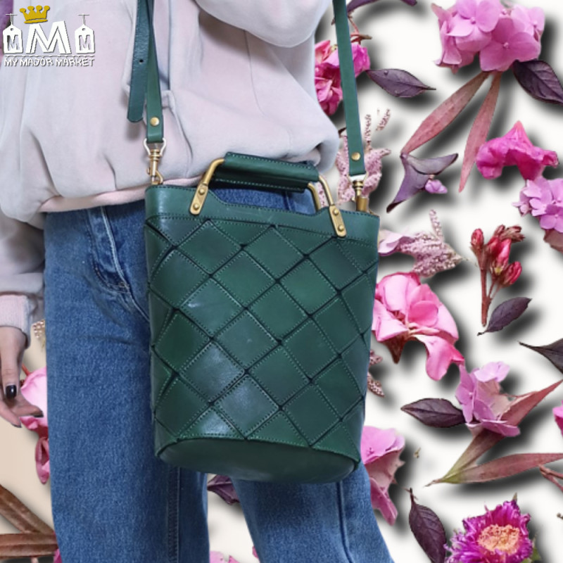 SAC CABAS - RÉTRO EN LOSANGES - 275.99 € | My Major Market SAC CABAS - RÉTRO EN LOSANGES - 275.99 € | My Major Market
